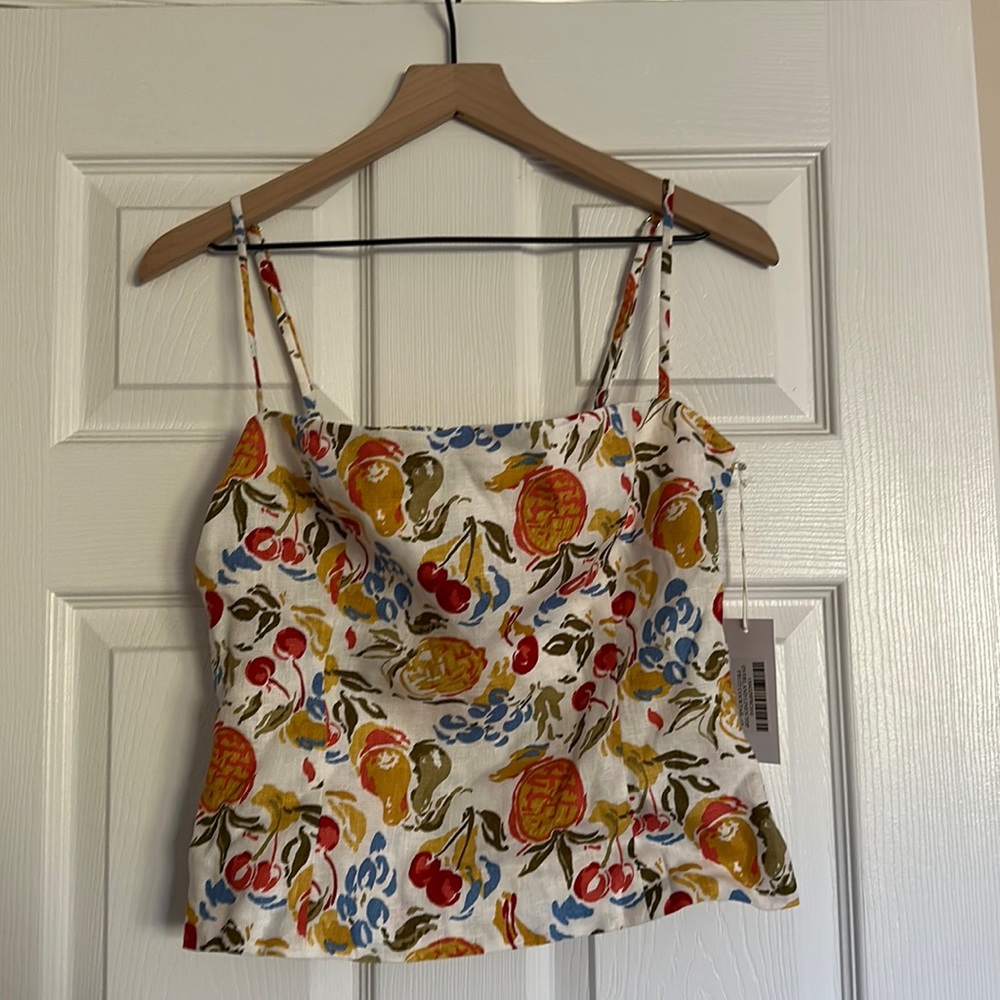 ✨ NWT ✨ REFORMATION Overland Linen Top, fruit cocktail. Size 10